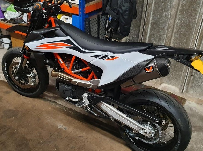 WINGS Slip On Exhaust - 690