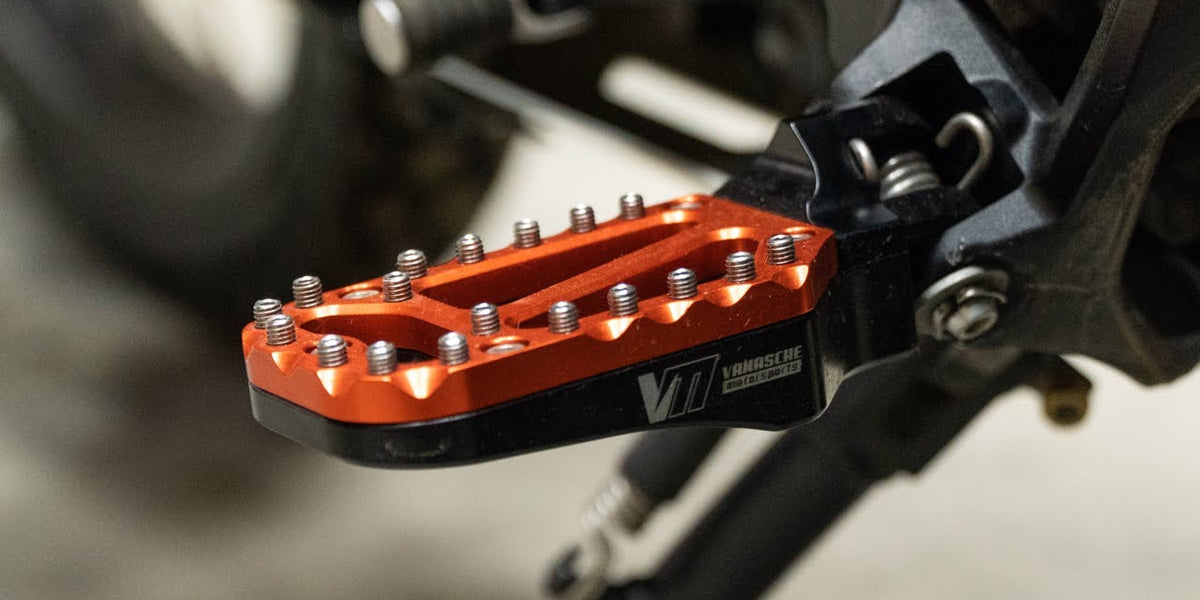 Adventure Footpegs [Review + Install] by Adventure Rig — Vanasche