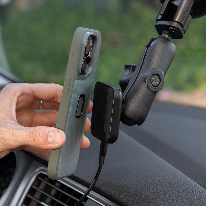 Car Vent Mount | Charging Qi2