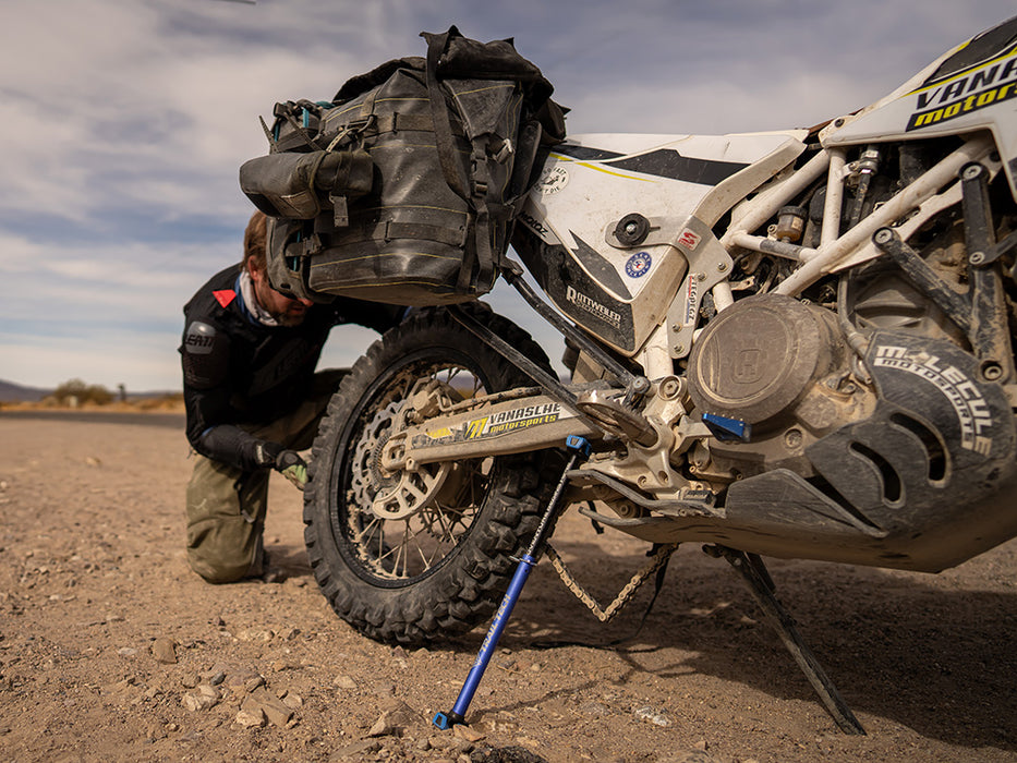Adventure Trail Stand