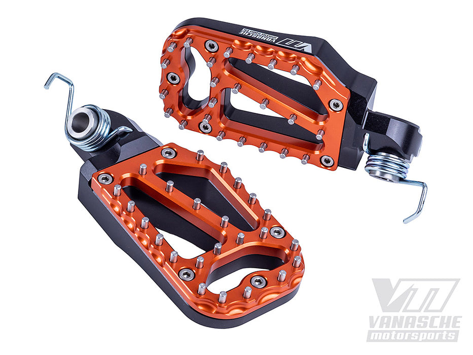 890/901 Adventure Footpegs